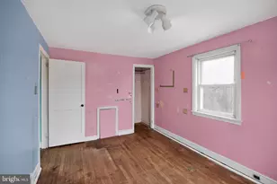 71 S Harwood Ave, Upper Darby, PA 19082 - Photo 12