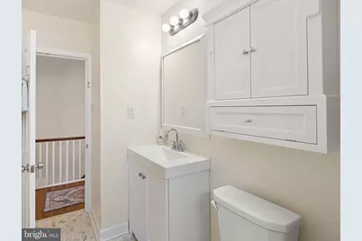 221 W Albemarle Avenue, Lansdowne, PA 19050 - Photo 18