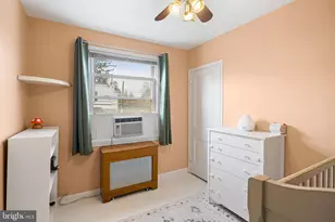 221 W Albemarle Ave, Lansdowne, PA 19050 - Photo 16