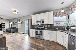 605 Barclay Cir, Springfield, PA 19064 - Photo 16