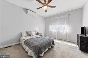 605 Barclay Cir, Springfield, PA 19064 - Photo 24