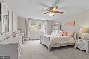 8 Harrow Cir, Wayne, PA 19087 - Photo 32