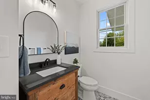 118 W Beechtree Ln, Wayne, PA 19087 - Photo 12