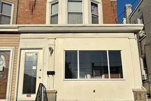 955 Ashland Ave, Crum Lynne, PA 19022 - Photo 1