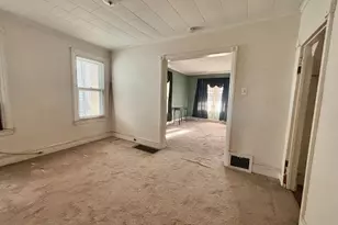 955 Ashland Ave, Crum Lynne, PA 19022 - Photo 4