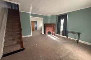 955 Ashland Ave, Crum Lynne, PA 19022 - Photo 2