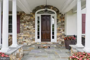 1004 Brick House Farm Ln, Newtown Square, PA 19073 - Photo 8