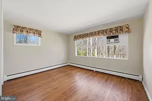 51 Rampart E, Media, PA 19063 - Photo 18