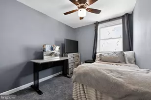 329 Holland St, Crum Lynne, PA 19022 - Photo 16