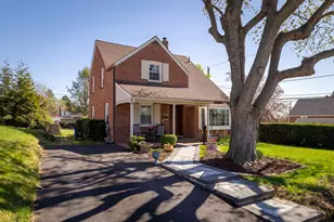 315 Edgemore Rd, Secane, PA 19018 - Photo 1