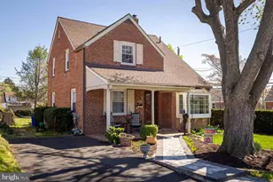 315 Edgemore Rd, Secane, PA 19018 - Photo 2