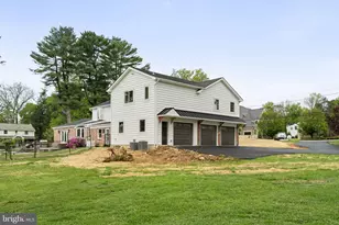 33 W Ardmore Ave, Havertown, PA 19083 - Photo 122