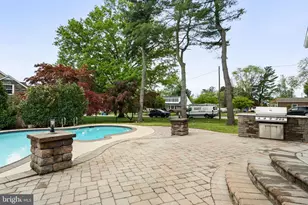 33 W Ardmore Ave, Havertown, PA 19083 - Photo 114