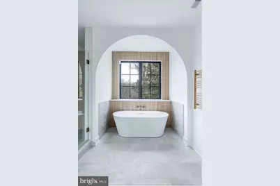 33 W Ardmore Avenue, Havertown, PA 19083 - Photo 16