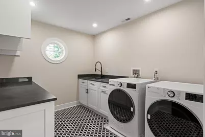 33 W Ardmore Avenue, Havertown, PA 19083 - Photo 64