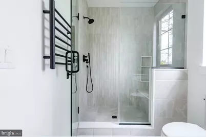 33 W Ardmore Avenue, Havertown, PA 19083 - Photo 10