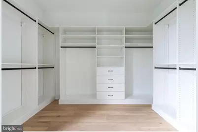 33 W Ardmore Avenue, Havertown, PA 19083 - Photo 14