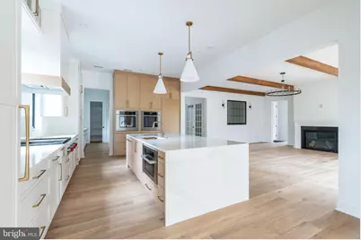 33 W Ardmore Avenue, Havertown, PA 19083 - Photo 2