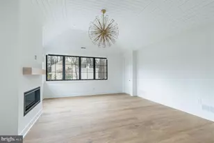 33 W Ardmore Ave, Havertown, PA 19083 - Photo 6