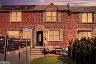 207 N Bishop Ave, Clifton Heights, PA 19018 - Photo 1