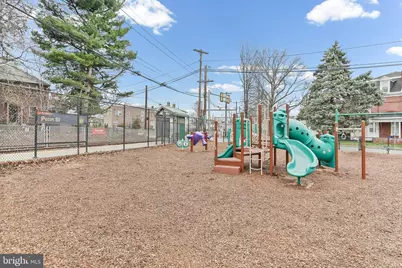 96 E Berkley Avenue, Clifton Heights, PA 19018 - Photo 2