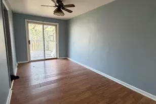 7 W 21st St, Chester, PA 19013 - Photo 4