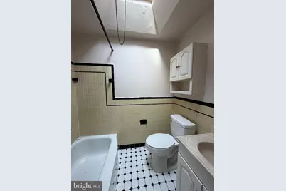 7 W 21st Street, Chester, PA 19013 - Photo 10