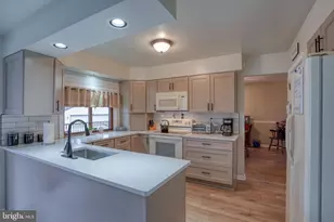 3850 Naamans Creek Rd, Upper Chichester, PA 19061 - Photo 14