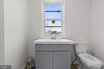 819 11th Avenue #E, Prospect Park, PA 19076 - Photo 6