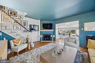 536 Country Club Ln, Havertown, PA 19083 - Photo 4