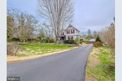 332 N Providence Road, Wallingford, PA 19086 - Photo 1