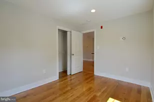 400 W Wayne Ave, Wayne, PA 19087 - Photo 12