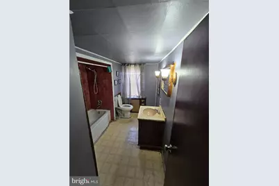 1535 Elmwood Avenue, Folcroft, PA 19032 - Photo 22