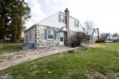 811 Springfield Road, Aldan, PA 19018 - Photo 2