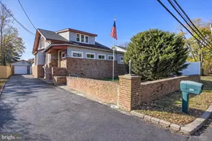 608 Bethel Ave, Aston, PA 19014 - Photo 1