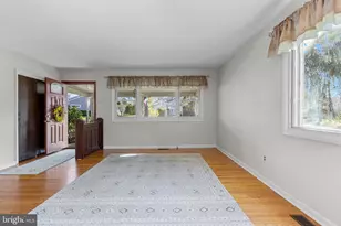 830 Lewis Ln, Bryn Mawr, PA 19010 - Photo 6