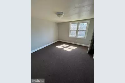 330 W 21st Street, Chester, PA 19013 - Photo 14