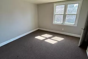 330 W 21st St, Chester, PA 19013 - Photo 14