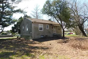 1205 Bartram Ave, Darby, PA 19023 - Photo 6