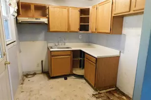 1205 Bartram Ave, Darby, PA 19023 - Photo 12