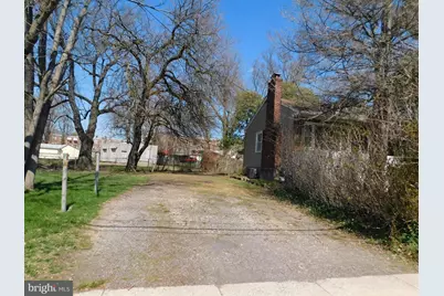 1205 Bartram Avenue, Darby, PA 19023 - Photo 2