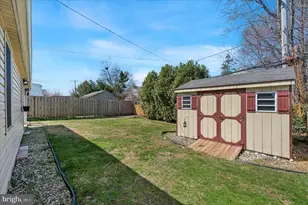 206 Oxford Hill Ln, Havertown, PA 19083 - Photo 24