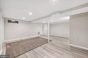 206 Oxford Hill Ln, Havertown, PA 19083 - Photo 22