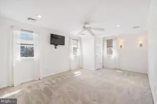 206 Oxford Hill Ln, Havertown, PA 19083 - Photo 18