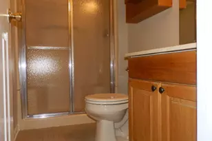 36 Andrews Ct, Aston, PA 19014 - Photo 8