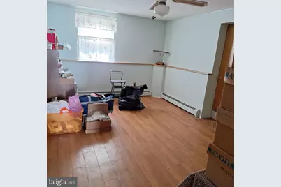 5926 Chichester, Aston, PA 19014 - Photo 10