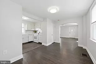 1042 Randall Ave, Upper Chichester, PA 19061 - Photo 6