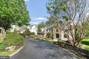 3507 Runnymeade Dr, Newtown Square, PA 19073 - Photo 2