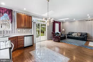 203 N Silver Fox Dr, Glen Mills, PA 19342 - Photo 8