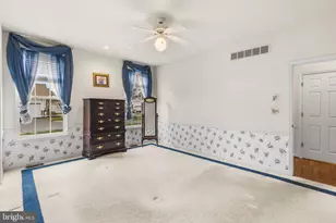 203 N Silver Fox Dr, Glen Mills, PA 19342 - Photo 14